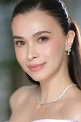 Sunshine Cruz
