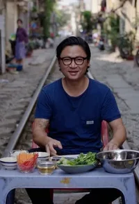 Luke Nguyễn Trên Chuyến Tàu Bắc Nam