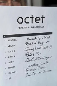 Nhóm Tám